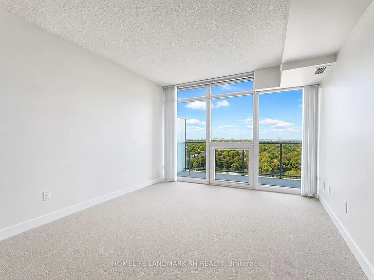 72 Esther Shiner Blvd #1611 — Photo 7