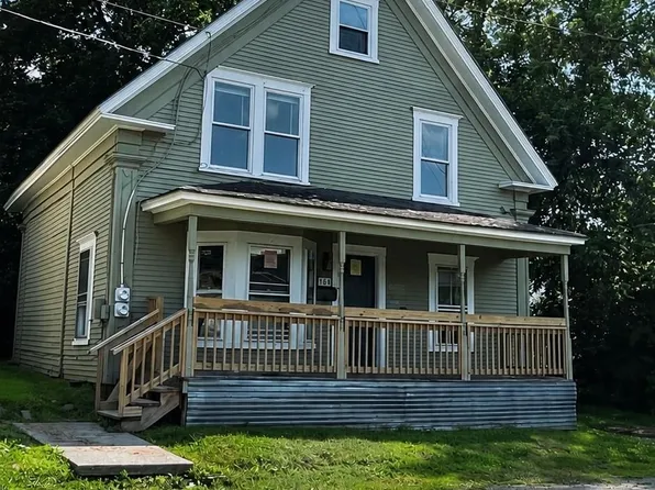 16 Water Street, Orleans, VT 05822