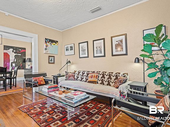 3rd image of 57 Westwood St