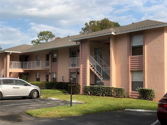 3rd image of 1344 Derbyshire Ct APT 204