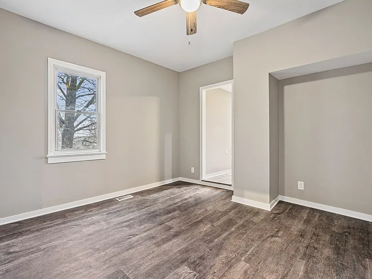 2215 Lehigh St — Photo 19