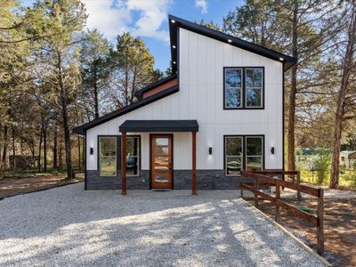 74 Pua Loko Ln, Sadler, TX, 76264