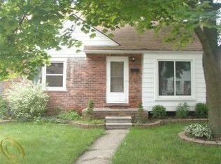 9660 Seminole, Redford, MI 48239
