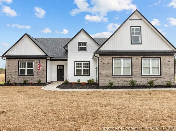 184 Edes Ct, Cameron, NC 28326