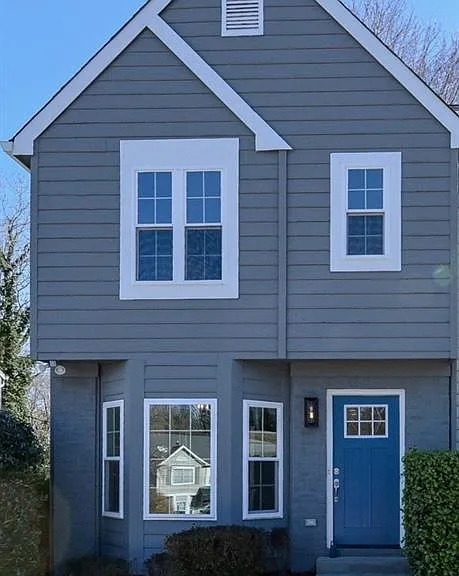 5007 Laurel Springs Way SE — Photo 1