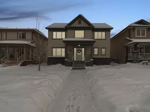 149 W Magpie St, Wood Buffalo, AB T9K 0L4