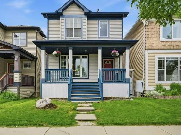 358 E Prestwick Cir SE, Calgary, AB T2Z 4P4