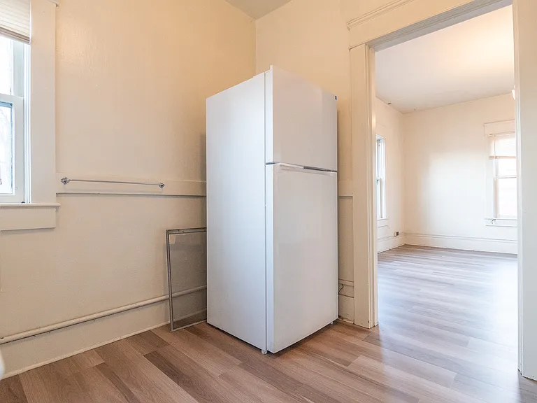 4435 SE Belmont St #11 — Photo 3