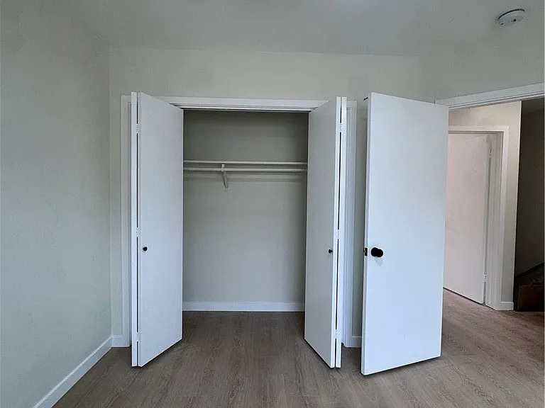 2615 Curtis Ave #B — Photo 40