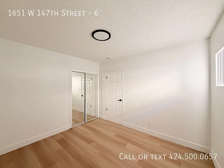 1651 W 147th St #6 — Photo 14