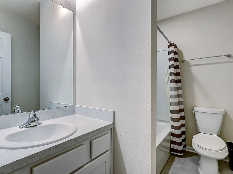 988 Observatory Pkwy — Photo 26