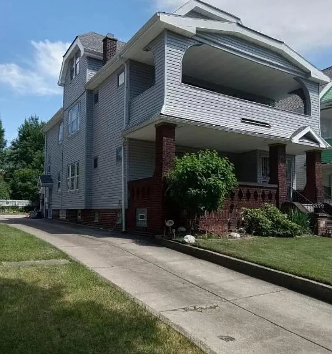3 bed, 1500 sqft, $1,500 — Photo 1