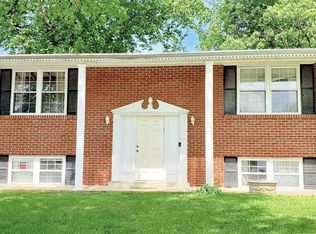 2471 Wesbay Dr, Maryland Heights, MO