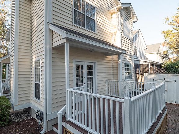 nice deck for grilling and evening gatherings