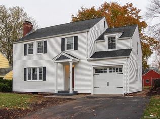 95 Four Mile Rd, West Hartford, CT 06107