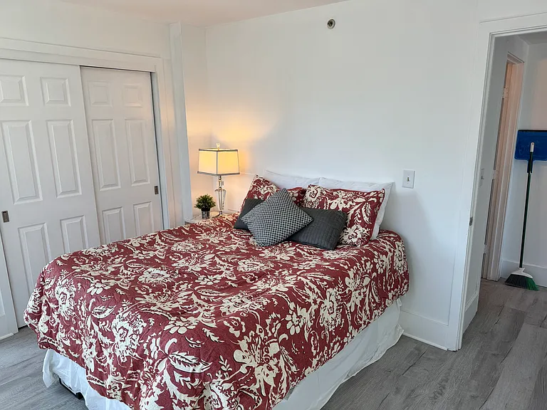 1 Highland St #1 — Photo 9