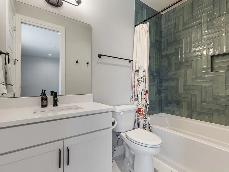532 Westboro Dr — Photo 28