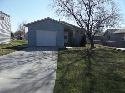 441 & 443 S Gilbert St, Powell, WY, 82435