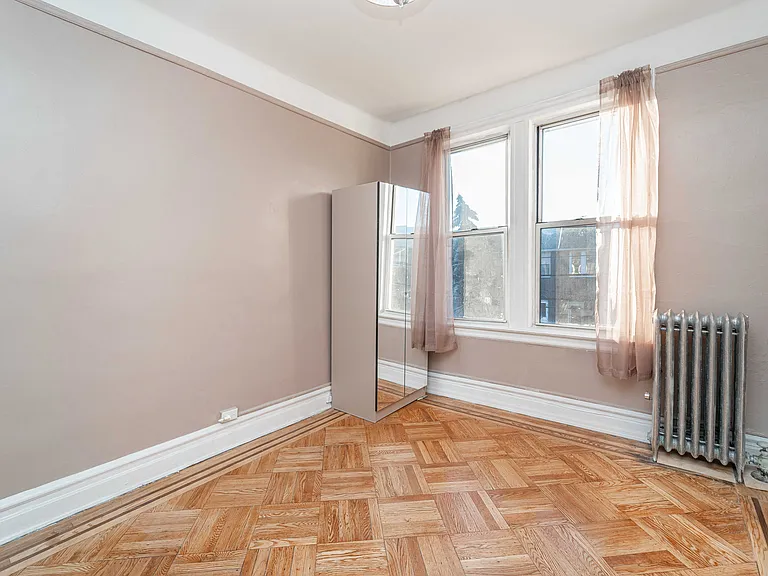 25-65 46th St #2 — Photo 9
