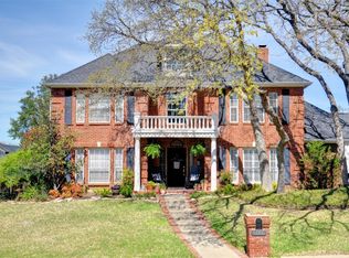 6001 Honeytree Dr, Arlington, TX 76016