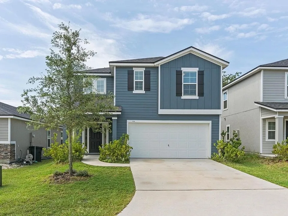 7712 Peace Ln
