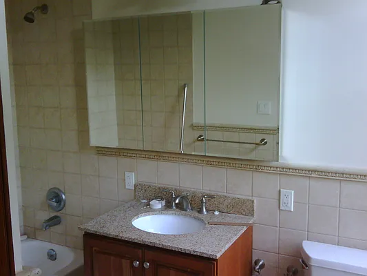 Rented by Apartments by Us | media 23