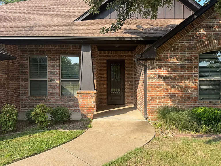 3980 Old Omen Rd — Photo 3