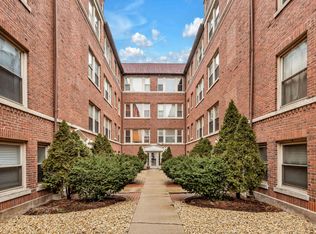 5739 N Ridge Ave APT 3W, Chicago, IL 60660