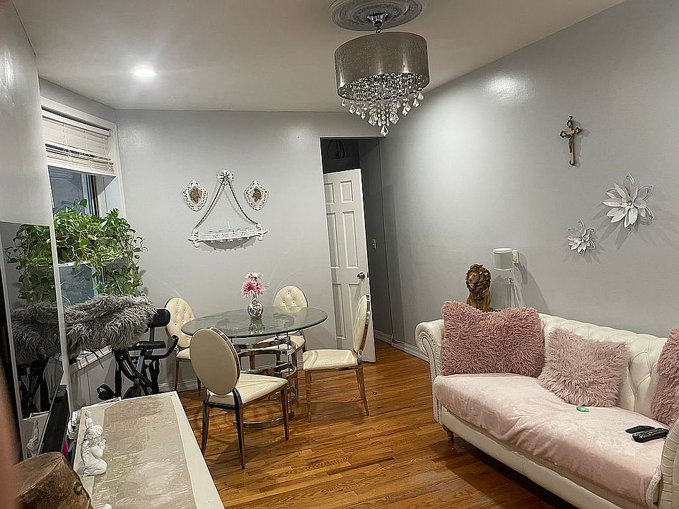 1st image of 110 Forsyth St APT 10