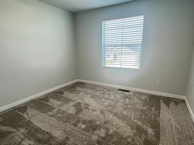 6285 W Karpathos St — Photo 44