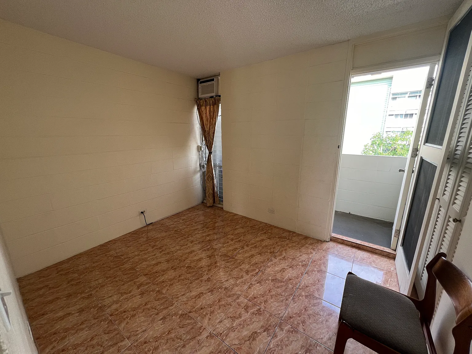 2 bed, 602 sqft, $1,950 — Photo 3
