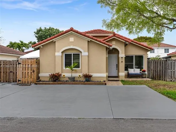 7879 NW 193rd Ter, Hialeah, FL 33015