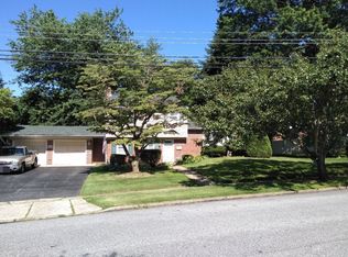 841 Lincoln Dr, Brookhaven, PA 19015