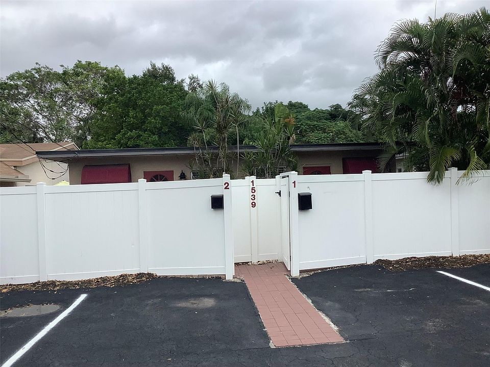 1st image of 1539 NE 32nd Street