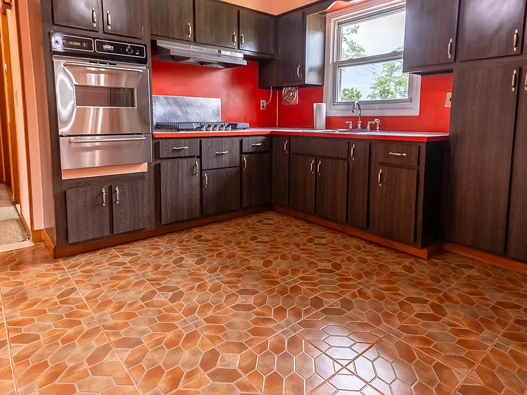 192 Raritan Ave #2 — Photo 27