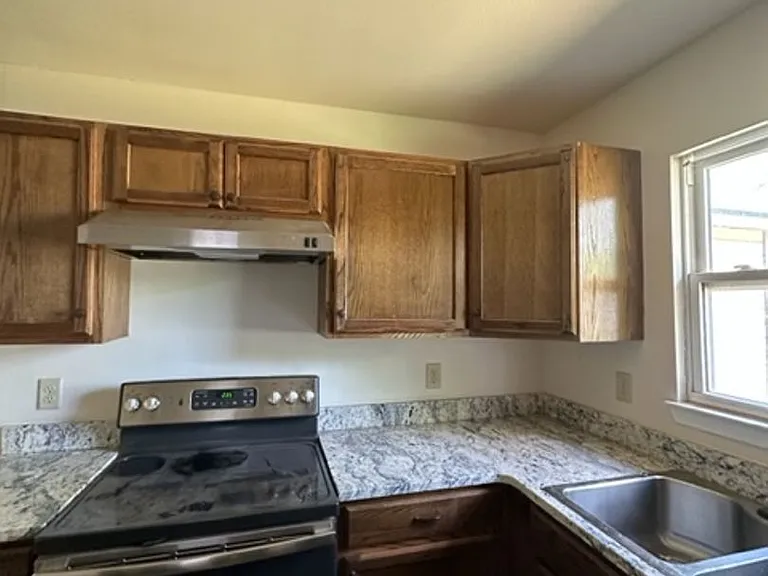 1134 S San Jose Dr — Photo 8