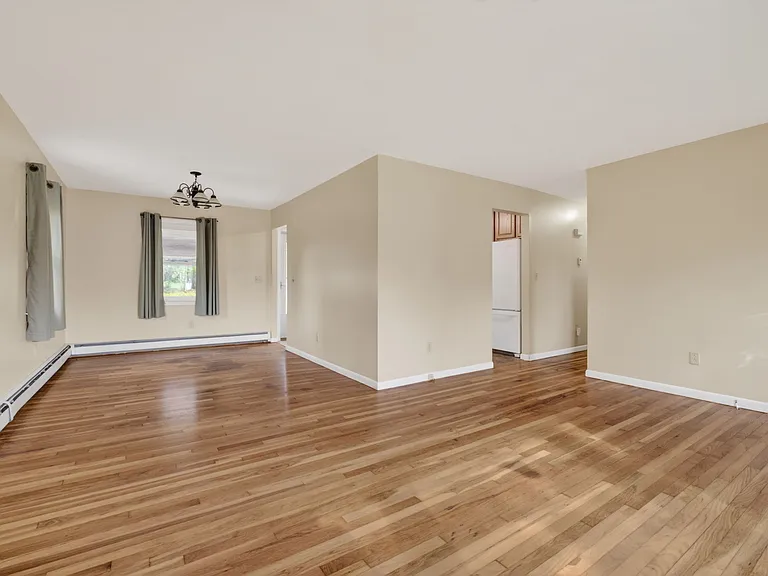 121 Cherry Hill Rd — Photo 19