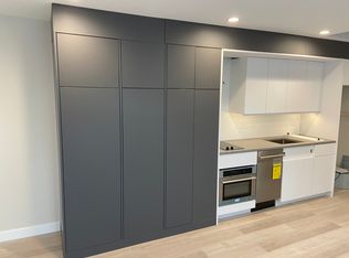 18 8th St, Providence, RI 02906