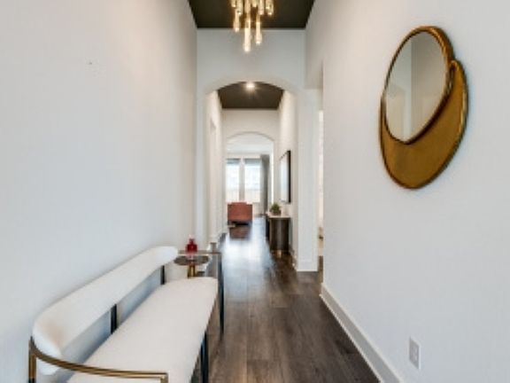 5th image of 1704 Ladys Mantle Way