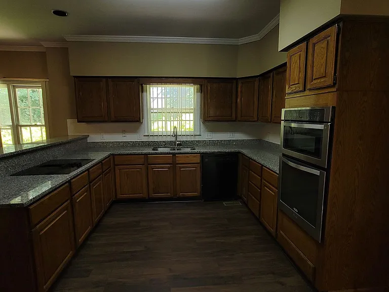 5005 Johns Creek Ct — Photo 5