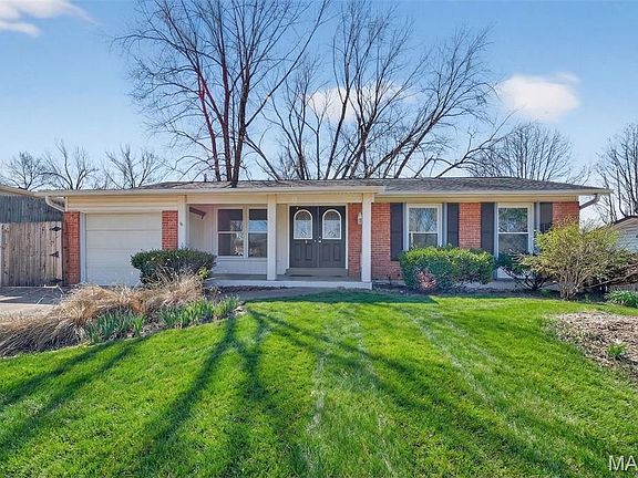 5th image of 2318 La Cuesta Dr