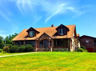 20 Bluff Road, Hardy, AR 72542