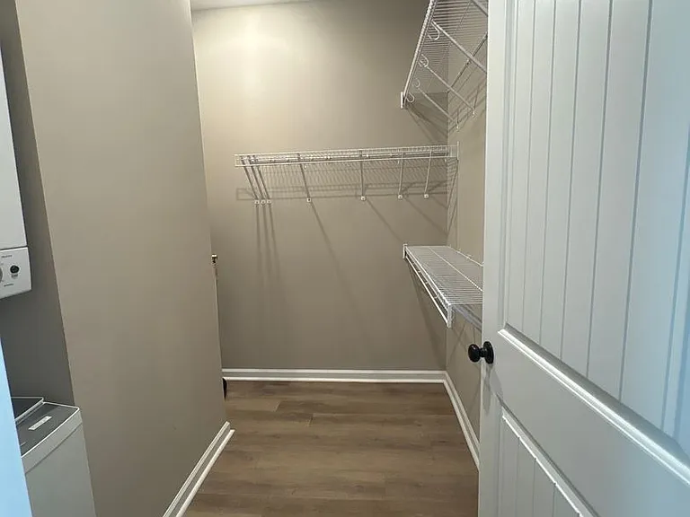 513 West End Circle — Photo 10