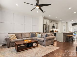 2011 Federation Ct, Charlotte, NC 28205