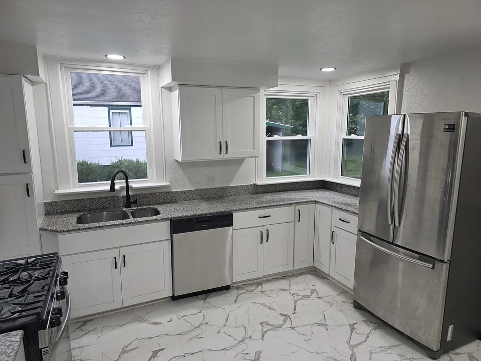 94 Bristol St #1