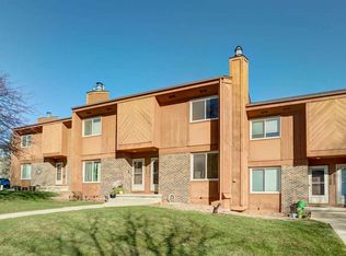 6726 Tottenham Rd, Madison, WI 53711