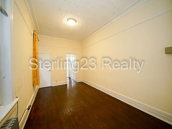 5th image of 30-50 23rd St #3F