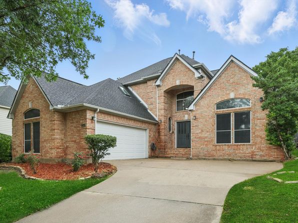 2520 Woodside Dr