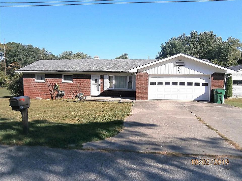 1st image of 2340 W Evergreen Dr