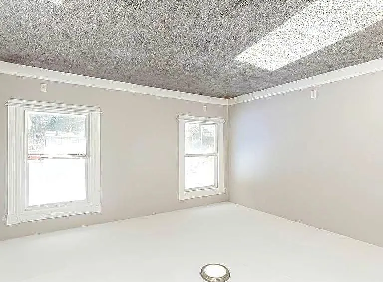 4511 Decoursey Ave — Photo 3